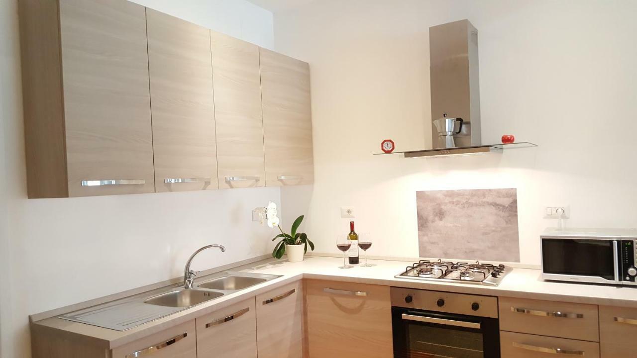 Monilvia Apartment Florenţa Exterior foto